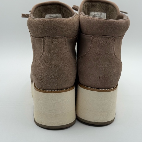 Cole Haan Women's GrandExplore Waterproof Wedge Hiking Boots Size 6.5B - Picture 3 of 15